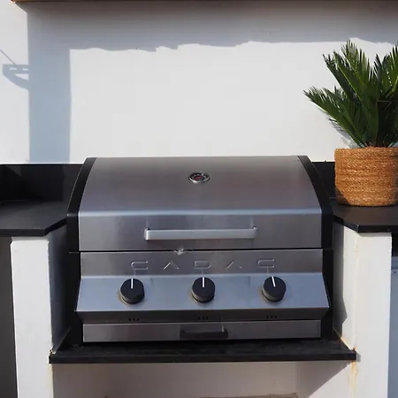 Lejlighed Casa Naru Albir, Duplex Met Ruim Terras En Buitenkeuken