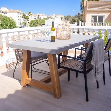 Lejlighed Casa Naru Albir, Duplex Met Ruim Terras En Buitenkeuken