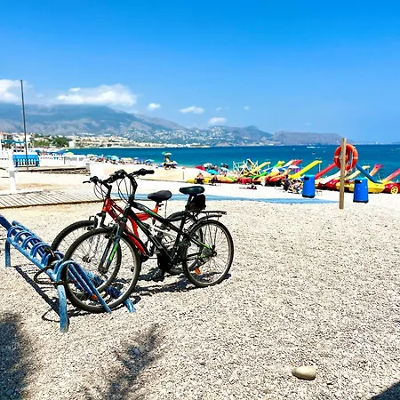 Lejlighed Casa Naru Albir, Duplex Met Ruim Terras En Buitenkeuken